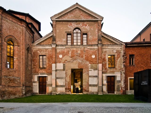 Facciata della chiesa di San Lorenzo a Cremona